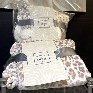 Warm and Cozy matching sets: throw blanket with matching slippers